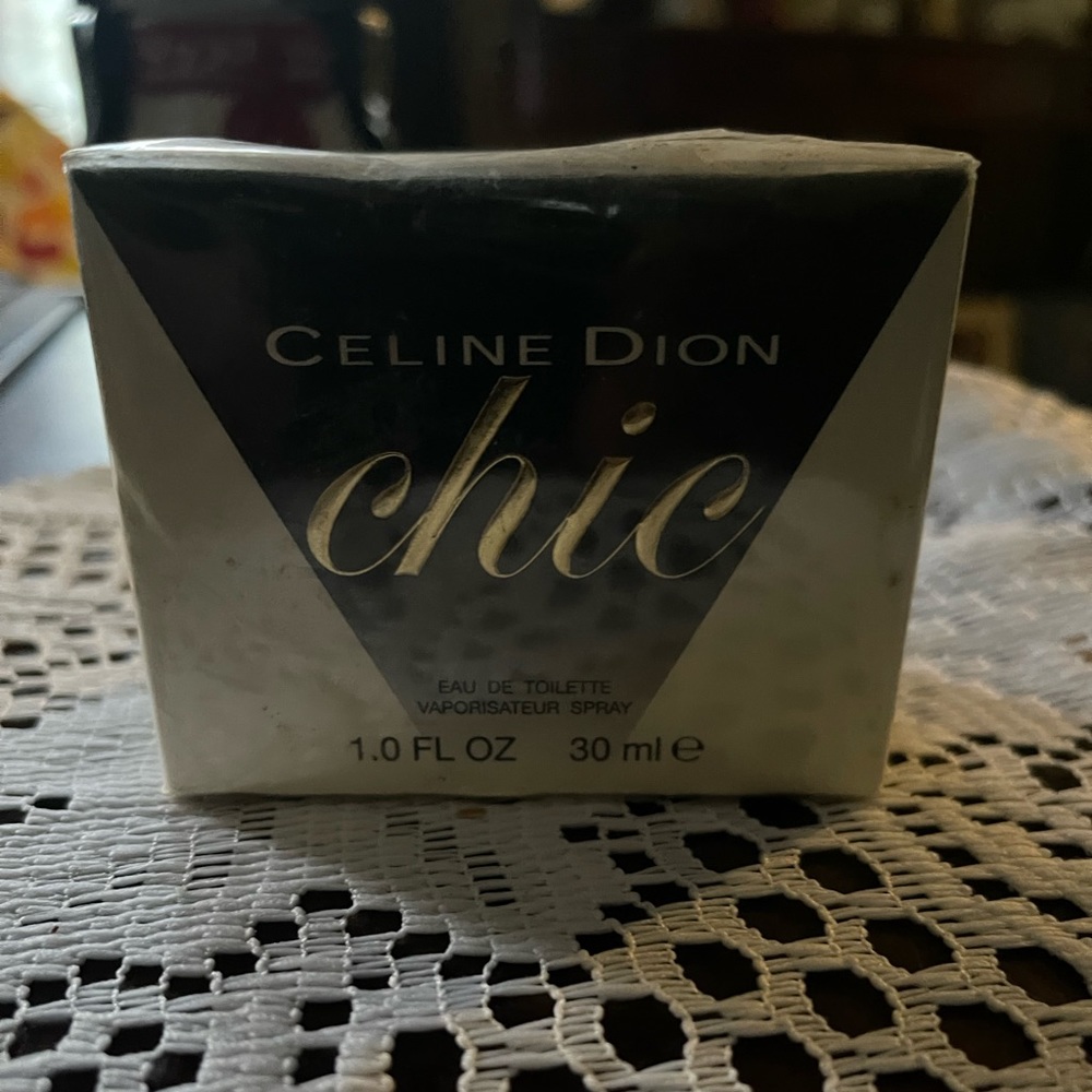 Celine Dion Chic 1 oz spray new old stock